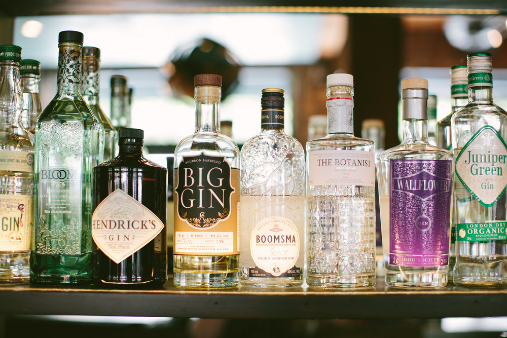 Chambar back bar